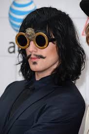 What Did Eric Nally Do Before Macklemore & Ryan Lewis' "Downtown"? He  Taught The World About Foxy Shazams