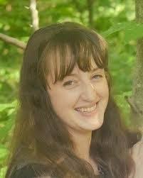 Lisa Dabrowski's Instagram, Twitter & Facebook