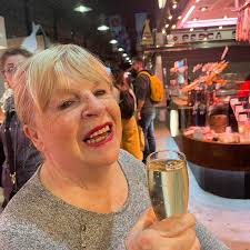 I listened to the Omnibus edition today & when Stella told Brian what he  could do with his job ......I actually cheered ..after all the discussion  this week I really thing that