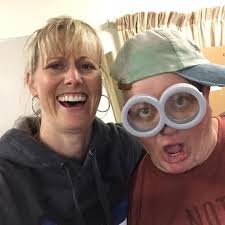 Host a party with me :) Hosting isn't just about helping friends or  supporting small businesses (although it truly means the world to me 💛).  It's also a super-easy way to treat