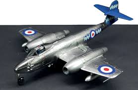Gloster Meteor F8