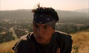 You like dancing to stick and cut, ese?