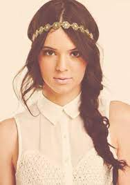 Pin By Sierra Rodriquez On Hairstyles Long Hair Styles Curly Hair Styles Side Braid Hairstyles