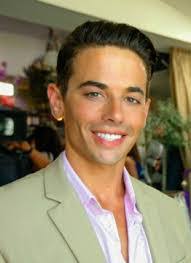 Stephanie Sessa's Instagram, Twitter & Facebook