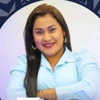 Daysi Mena's Instagram, Twitter & Facebook