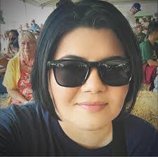 Sandra Gurney's Instagram, Twitter & Facebook