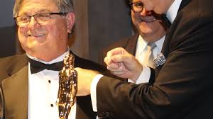 San Fernando Valley's above-and-beyond volunteers shine at prestigious  Fernando Awards