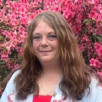 Genevieve Carbone's Instagram, Twitter & Facebook