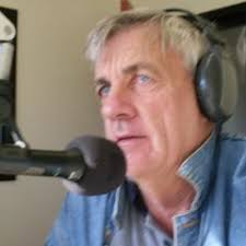 Stream 2CUZFM's Disco Denis music