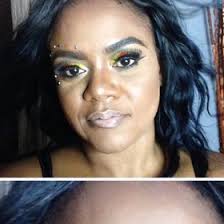 Sheree Moss's Instagram, Twitter & Facebook