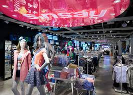 Galleria piatra neamt ofera locuitorilor un nou concept de shopping, un mall. Sinsay IÈ™i Deschide Primul Magazin Din Piatra NeamÈ› La Galleria Mall Din 30 Ianuarie Stiripiatraneamt Ro InneamÈ› Ro