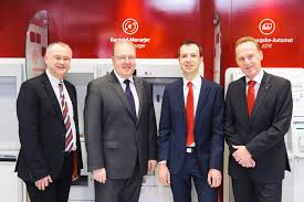 Bank austria finanzservice in der blauen lagune: Erste Flagship Filiale Niederosterreichs Der Bank Austria In Modling Eroffnet Modling