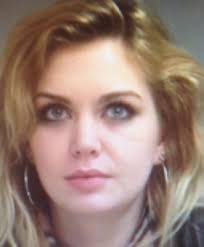 Jessica Heppner's Instagram, Twitter & Facebook