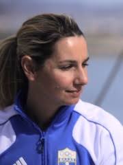 She won the gold medal at the 2016 olympic games with a jump of 4.85 meters 2 and has also competed at the 2012 summer olympics. Katerina Stefanidi Biography Greek Pole Vaulter Pantheon