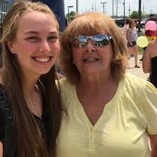 North Branch alumna passes away in Florida