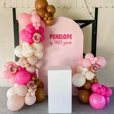 Where can I find paperwhites for sale in Mandeville or Covington?? I love  having these around Christmas and I always have trouble finding them around  here.