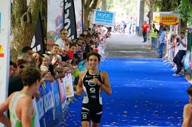 3e l'an dernier en australie, il aura fort à faire avec son compatriote stéphane bahier vainqueur à yokohama, le champion paralympique andrew lewis et le champion du monde. Les Coach Jiwok Entrainent Des Champions Du Monde De Triathlon