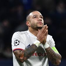 24 سنة مركز اللعب : Ø±Ø³Ù…ÙŠØ§ Ù„ÙŠÙˆÙ† ÙŠØ¹Ù„Ù† Ø¥ØµØ§Ø¨Ø© Ù…Ù…ÙÙŠØ³ Ø¯ÙŠØ¨Ø§ÙŠ Ø¨Ø§Ù„Ø±Ø¨Ø§Ø· Ø§Ù„ØµÙ„ÙŠØ¨ÙŠ Ø§Ù„Ø§Ø³ØªØ§Ø¯ ÙƒÙˆÙ…