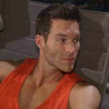 The Abbey's Kyle Admits to ''Using'' Ashlee Because...