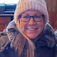 Samantha Siebert's Instagram, Twitter & Facebook