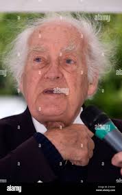 Tindle hi-res stock photography and images