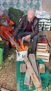 #fyp#foryou#jordan#fire#heat #heater#wood#market#old#oldschool  #market#oldcity#amman#arabtiktok #viral#explorepage #love#grandpa #عربي