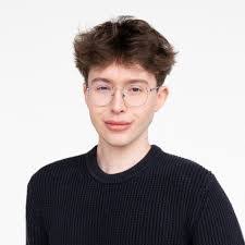 Elsa Yan's Instagram, Twitter & Facebook