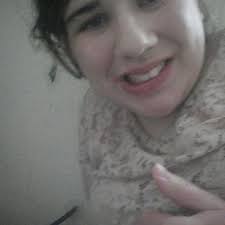 Holly Potts (@hollymayalee)