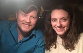 Sydney Davies (@sydneydawn32)