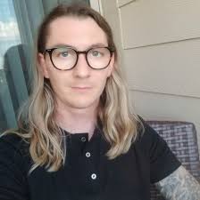 What could be causing the hesitant start and grinding noise in my Veloster  N?