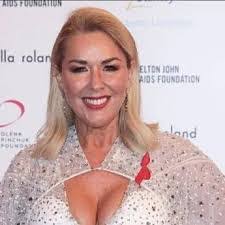 Hilary Kay's Instagram, Twitter & Facebook