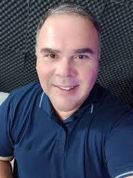 Ralph Sousa's Instagram, Twitter & Facebook