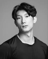 Kyeong-won Kim (dancer)