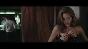 Angelina Jolie in Mr. & Mrs. Smith 2005 - XNXX.COM