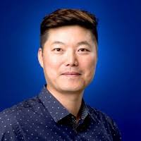 Jeff Jun”님의 프로필 70+