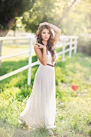 Pin By Stephanie Newbold On Senior Photography Sessions Senior Girl Photography Girl Senior Pictures Portrait Girl