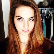 Jenny Collette's Instagram, Twitter & Facebook