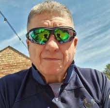 To the very honest person who handed my wallet into Sainsbury's this  evening thank you so much. It's nice to know that there are still some very  honest people out there 🙏