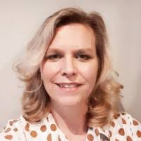 100+ "Sandra Born" profiles