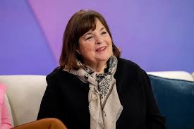 Ina Garten's Podcast Debut: How the Barefoot Contessa Is Redefining Culinary Media in 2024
