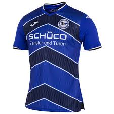 Arminia offers the sports of football, field hockey, figure skating and cue sports. Joma Arminia Bielefeld Home 19 20 Junior Blue Goalinn