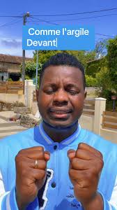 L'argile entre les mains du Potier