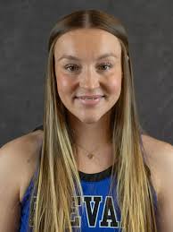 Josie Hester's Instagram, Twitter & Facebook