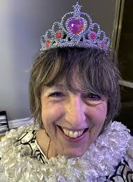 Pat Aucoin's Instagram, Twitter & Facebook