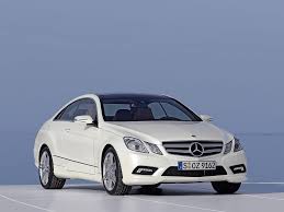 Mercedes Benz Clase E Coupe 2012 Precio Ficha Tecnica Imagenes Y Lista De Rivales Coches Mercedes Benz Mercedes Benz Clase A Mercedes Clase S