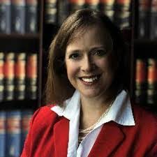 Amy Loggins's Instagram, Twitter & Facebook