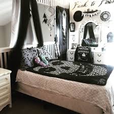 Refine see titles to watch instantly, titles you haven't rated, etc. Movie Themed Bedroom Ideas Design Corral