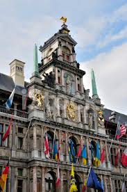 Antuérpia é a segunda maior cidade da bélgica e a maior da região de flandres. Prefeitura Municipal De Antuerpia Belgica Fotos Do Acervo Freeimages Com