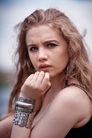 Donna Corrente's Instagram, Twitter & Facebook