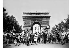 Le 8 mai est un jour férié en france. 8 Mai 1945 70 Ans Apres Rolling Stone